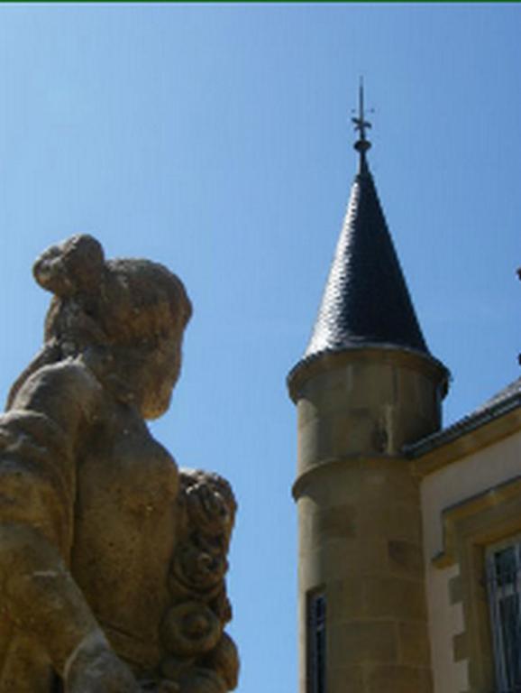 Chateau Tout Y Fault Loriges ภายนอก รูปภาพ